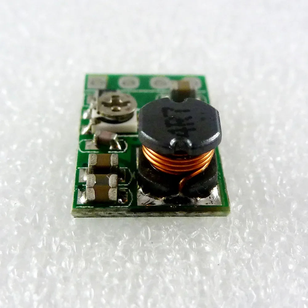 DD05AJSB Adjustable Buck Converter – DC 2.5-5.5V to 0.6-5V Synchronous Step-Down Regulator Module for DIY Electronics
