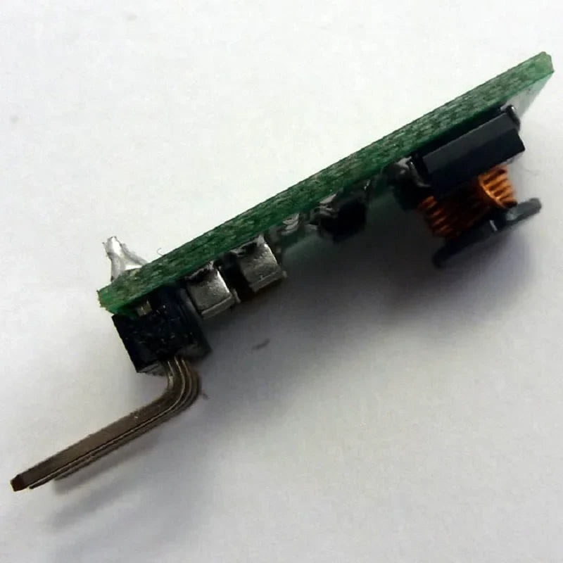 CE014 3V 3.3V 3.7V 4.5V 5V 6V to 5V 9V 12V DC-DC Converter Step-Up Boost Current Mode PWM Voltage Transformation Module